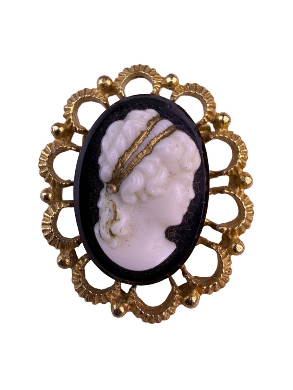 Vintage Gold Tone Womens Cameo Brooch Black/White Oval Metal Filigree Frame